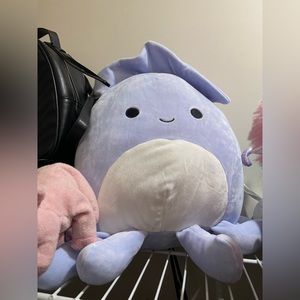 SQUISHMALLOW stacy squid 12”